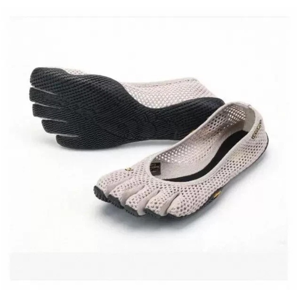 Vibram five finger ballet shoe